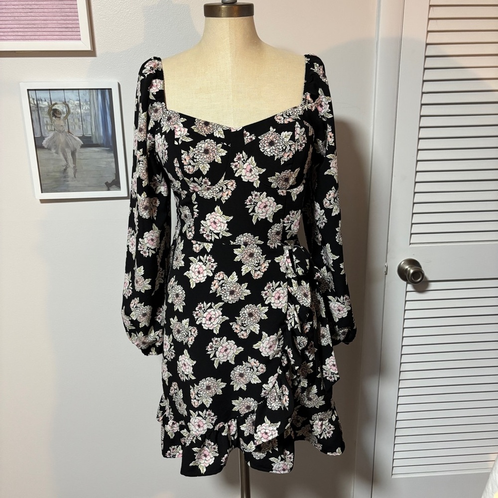 Macy's Black Floral Long Sleeve Dress